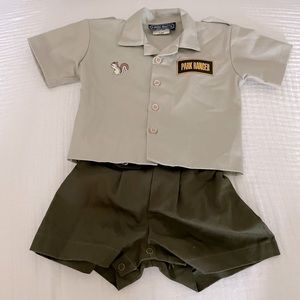National Park Park Ranger Outfit with shirt, shorts, and belt